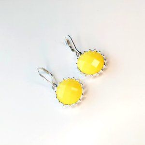 3/$15 Vintage Y2K Faceted Sunshine Yellow Acrylic Circles, Silver Tone Earrings